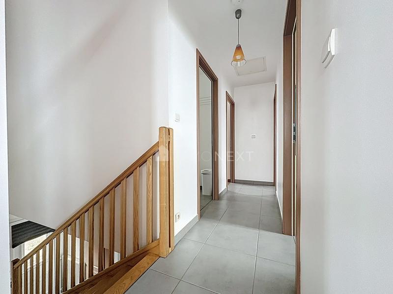 Maison - 135 m² - 7 pièces