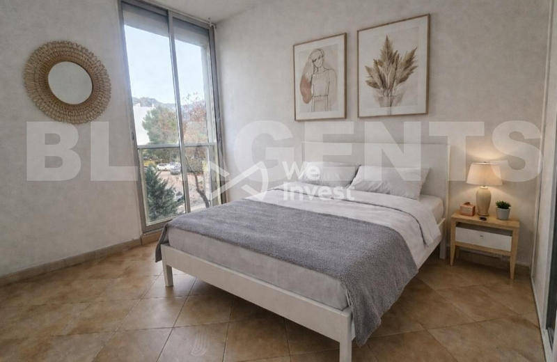 Appartement - 77 m² - 4 pièces