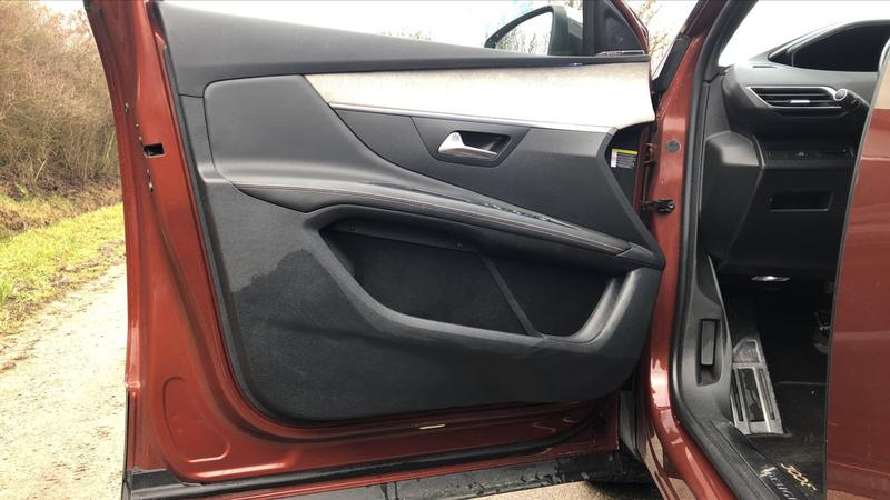 Peugeot 3008 1 2.0 BlueHDi 177 Eat8 Gt Line - Automatique Toit ouvrant