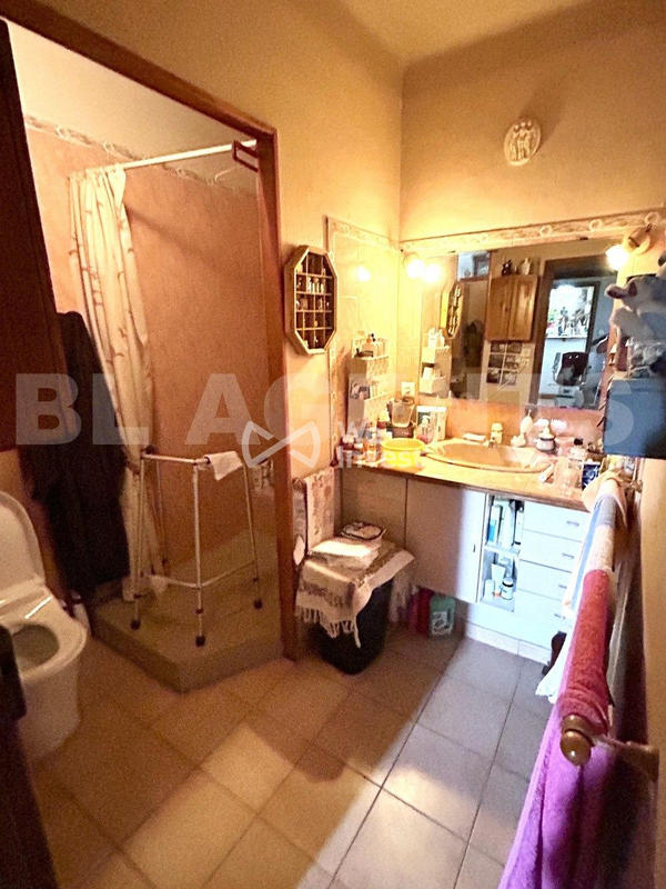 Villa - 200 m² - 6 pièces