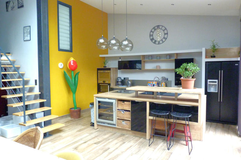 Maison - 170 m² - 10 pièces