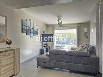 Maison - 84 m² - 4 pièces