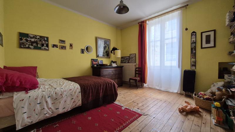 Maison ancienne - 200 m² - 8 pièces