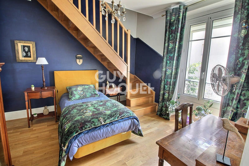 Appartement - 108 m² - 5 pièces