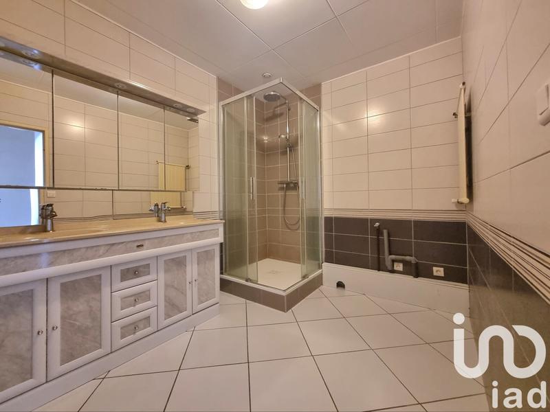 Appartement - 84 m² - 3 pièces