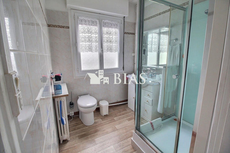 Maison - 130 m² - 7 pièces