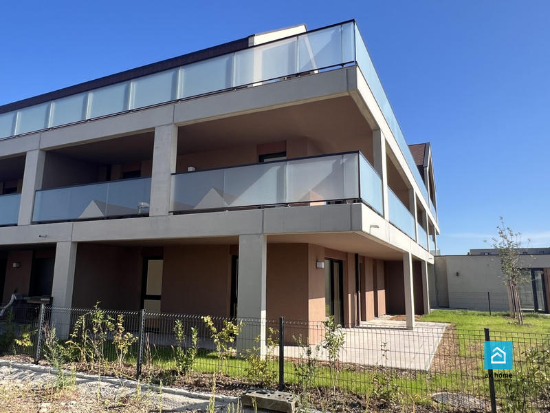 Appartement - 94 m² - 4 pièces