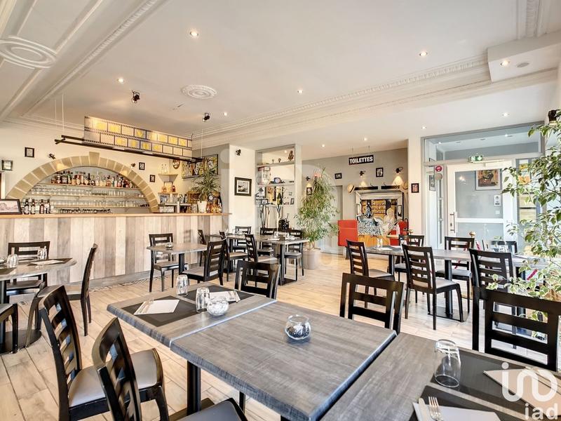 Local commercial - 200 m²