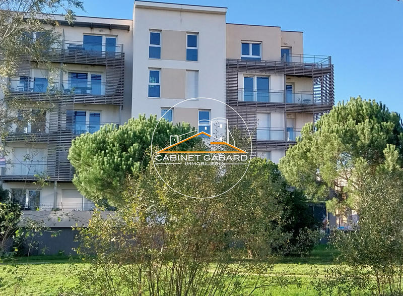 Appartement - 64 m² - 3 pièces