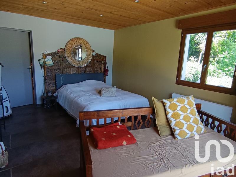 Maison - 182 m² - 8 pièces