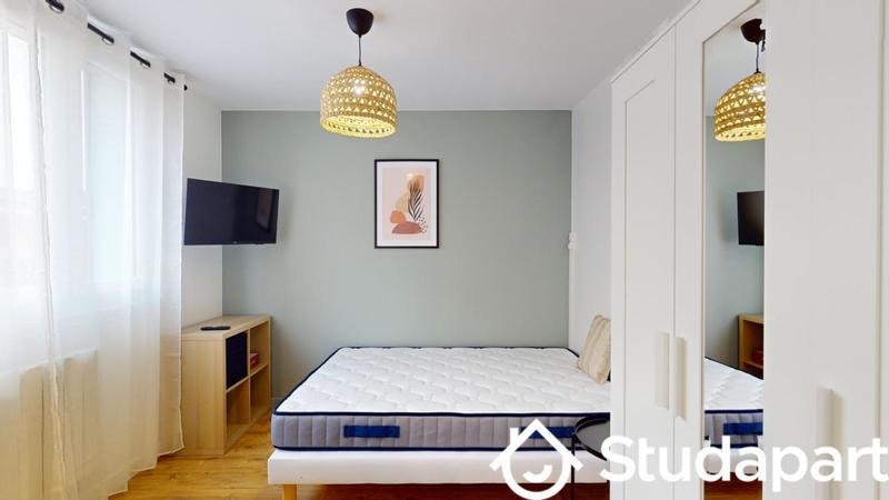 Chambre - 11 m² - 1 pièce
