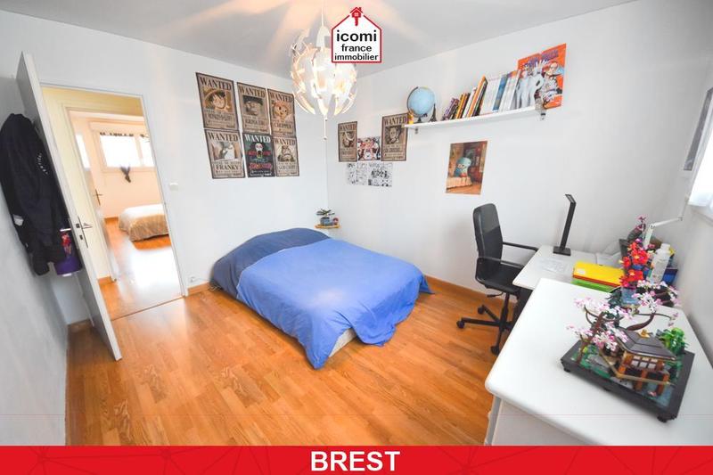 Appartement - 94 m² - 5 pièces