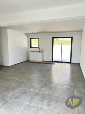 Maison - 89 m² - 4 pièces