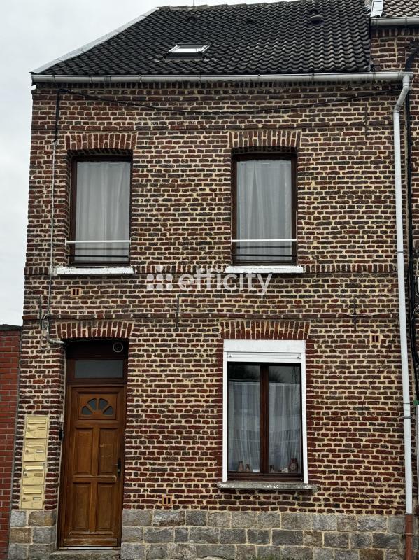 Immeuble - 125 m² - 5 pièces