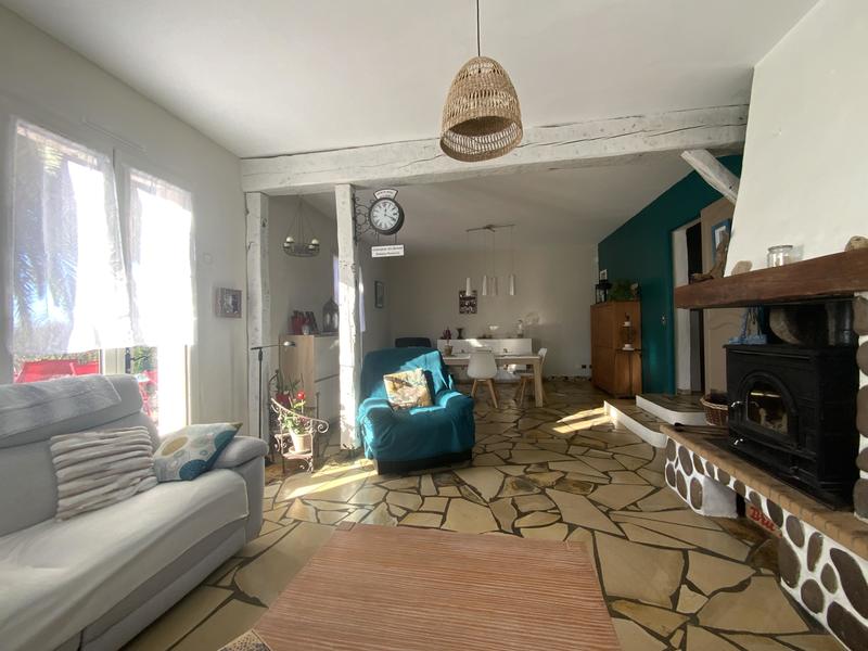 Maison - 170 m² - 7 pièces