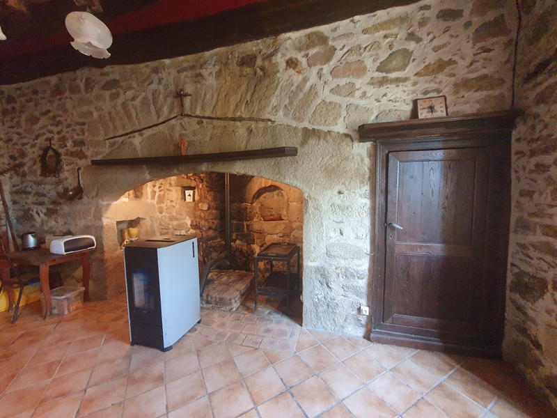 Maison de village - 95 m² - 3 pièces