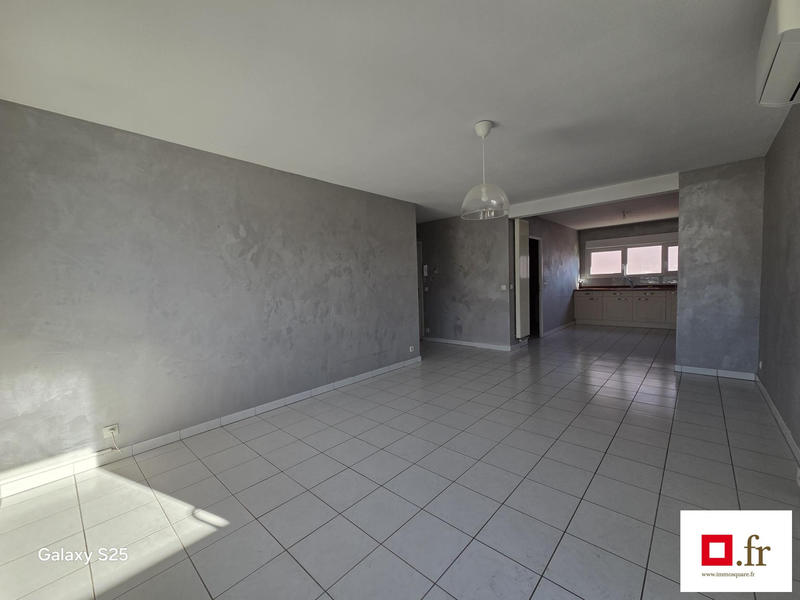 Appartement - 70 m² - 3 pièces