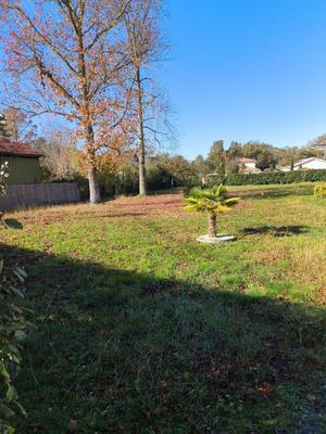 Terrain constructible - 960 m²