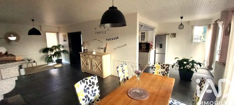 Maison - 160 m² - 8 pièces