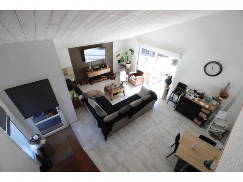 Maison - 122 m² - 8 pièces