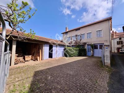 Maison - 160 m² - 9 pièces