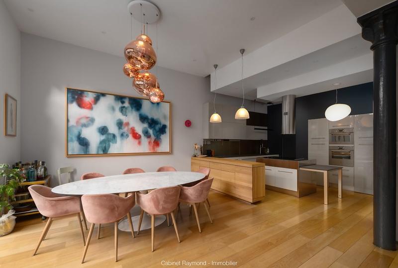 Maison contemporaine - 405 m² - 9 pièces