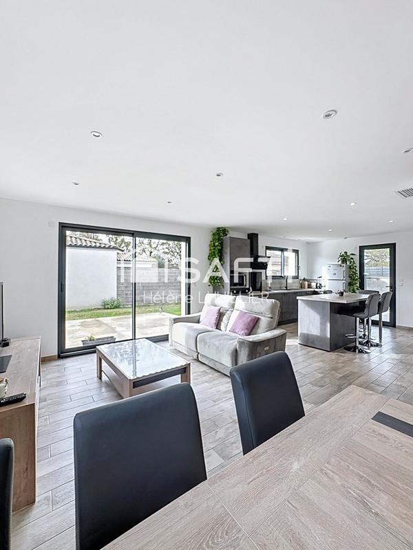 Maison - 101 m² - 5 pièces