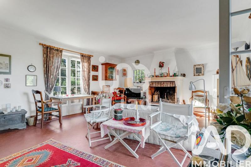 Maison - 194 m² - 8 pièces