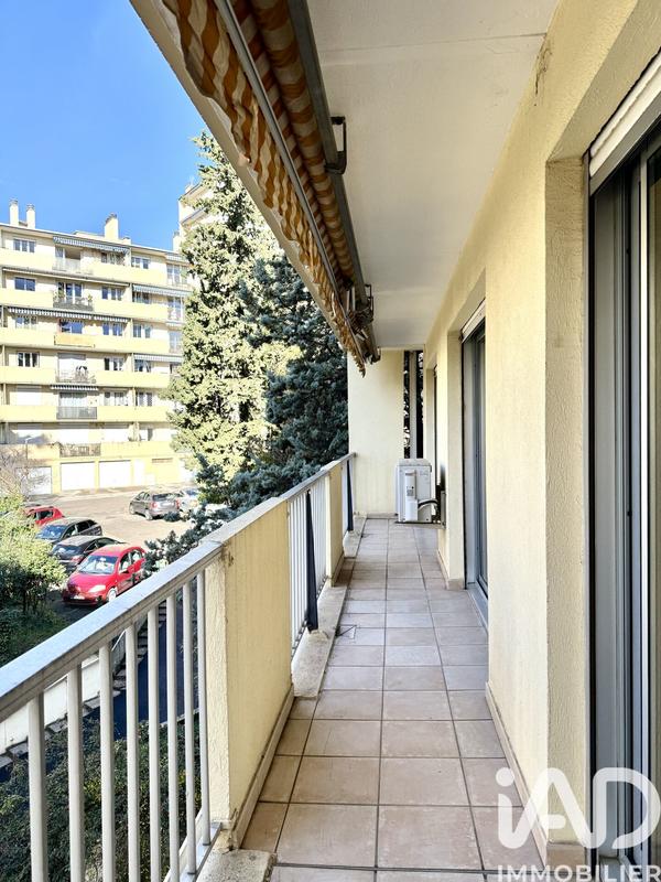 Appartement - 87 m² - 4 pièces