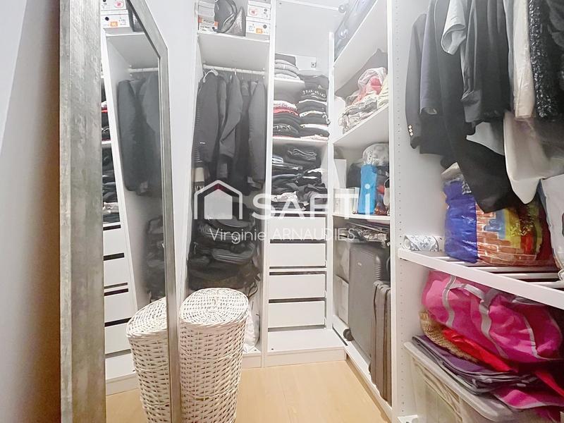 Appartement - 94 m² - 5 pièces