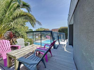 Maison - 137 m² - 6 pièces