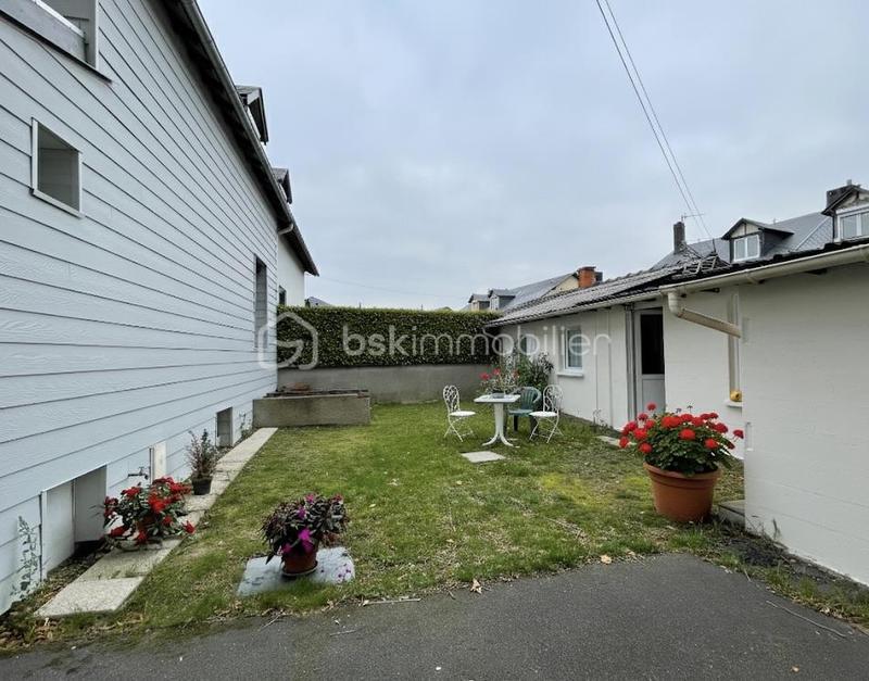 Maison - 95 m² - 4 pièces