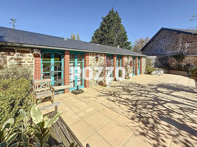 Maison - 289 m² - 6 pièces