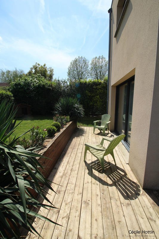 Maison - 163 m² - 6 pièces