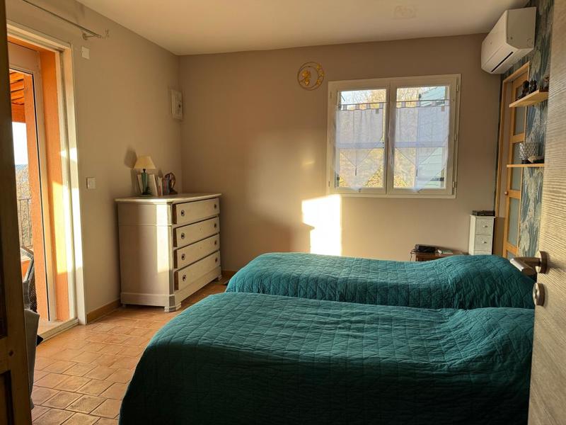 Villa - 144 m² - 4 pièces