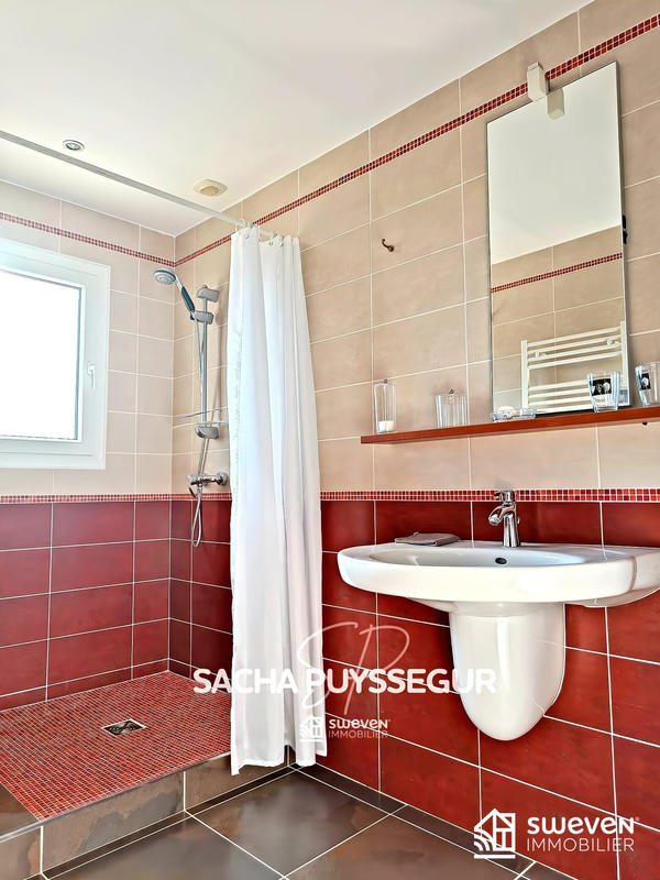 Villa - 144 m² - 5 pièces