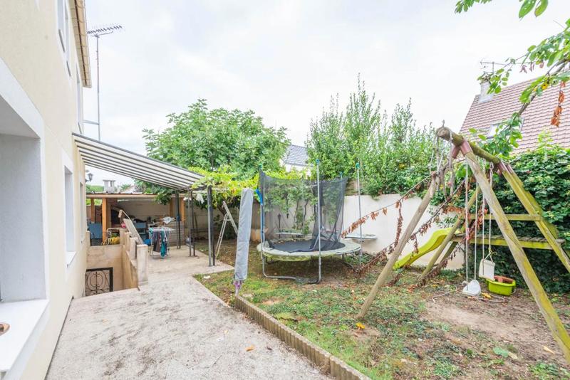 Maison - 145 m² - 6 pièces