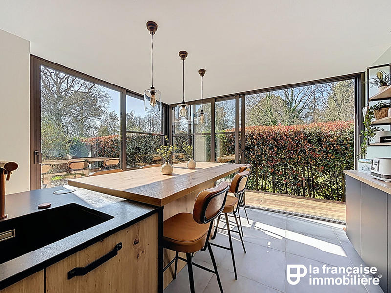 Maison - 133 m² - 6 pièces