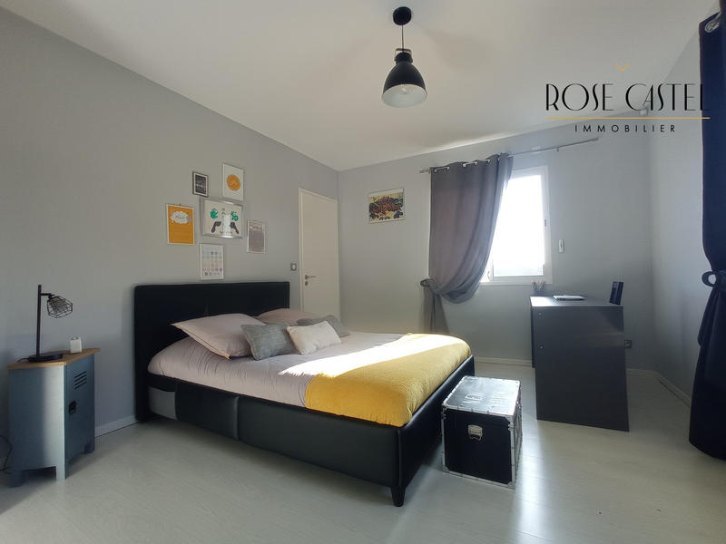 Maison contemporaine - 251 m² - 6 pièces