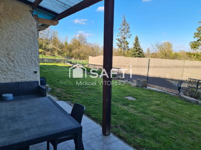 Maison - 141 m² - 6 pièces