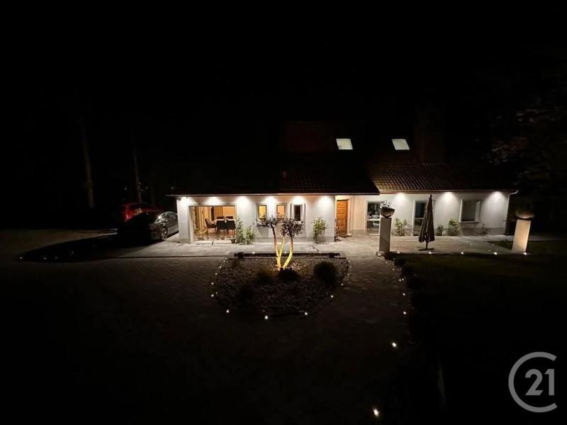 Maison - 179 m² - 7 pièces