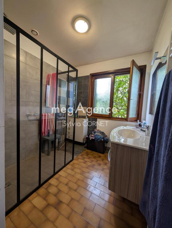 Maison traditionnelle - 112 m² - 4 pièces