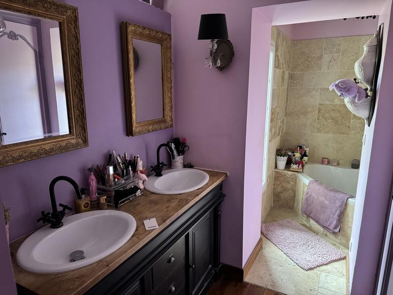 Maison ancienne - 220 m² - 4 pièces