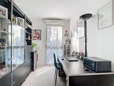 Appartement - 81 m² - 4 pièces