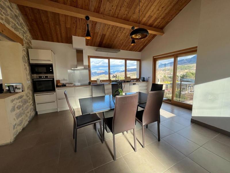 Maison - 130 m² - 5 pièces