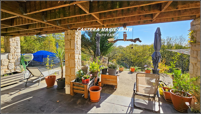 Maison - 178 m² - 6 pièces