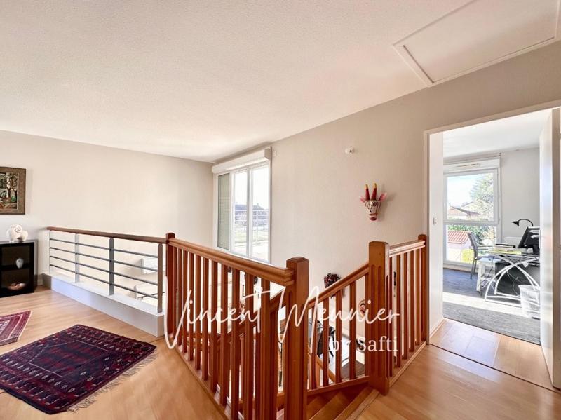 Maison - 105 m² - 5 pièces