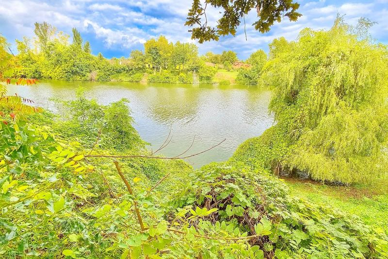 Maison - 200 m² - 5 pièces