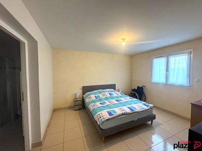 Maison - 226 m² - 7 pièces