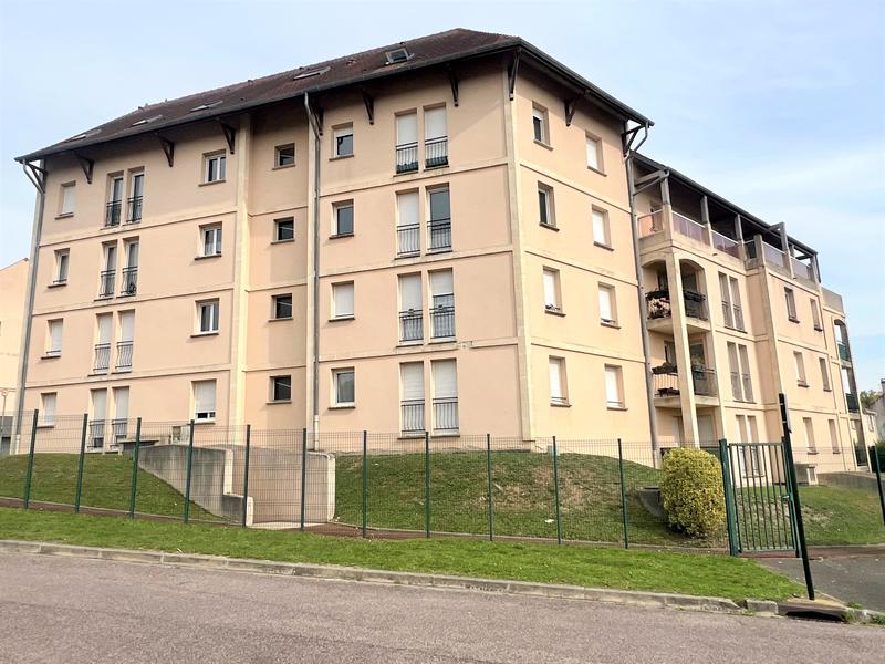 Appartement - 70 m² - 4 pièces